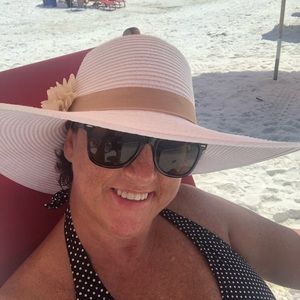 Meet your Posher, Tabatha